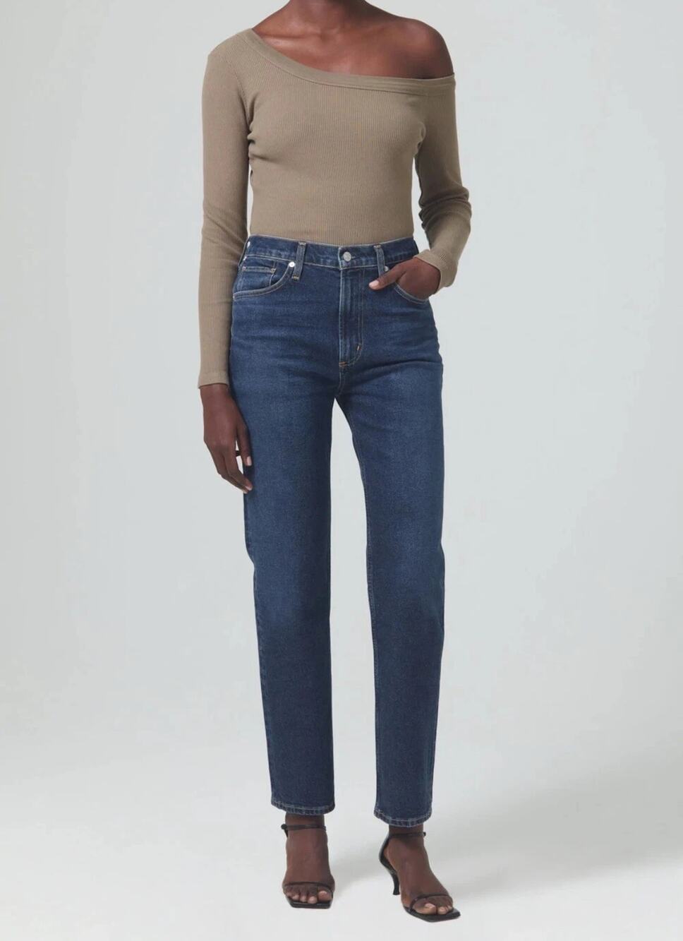 Citizens of Humanity Daphne Jeans Sz 26 High rise straight leg Cotton Americana